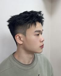 -阿三造型烫染•接发