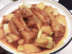 圆葱大烤蹄筋-狮王府淮扬菜(百家湖1912店)