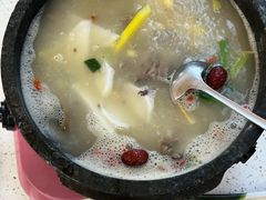 -墨脱石锅椰子鸡•海鲜糟粕醋(榆亚路店)