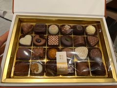 -Laderach 莱德拉(上海环贸iapm店)