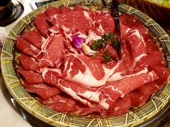 -牛魔王时尚回转餐厅