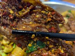 -嘎嘎鸭下巴·爆辣干锅(明教寺店)