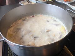 -捞王锅物料理(上海世茂广场店)