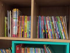 -赵汝飞练字硬笔书法(万宝财富商业广场店)