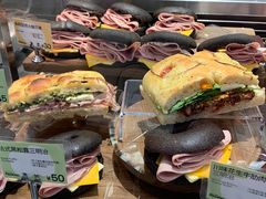 黑松露火腿三明治-PAOPAO Bakery&Café(港汇店)