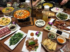 -老滇山寨•云南特色菜•地方菜•民族风情歌舞表演(金碧店)