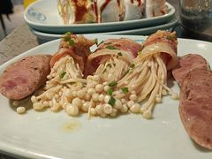 -金滏山烤肉·海鲜·火锅自助餐厅(襄阳万达店)