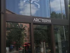 -ARC'TERYX始祖鸟(北京王府中环店)