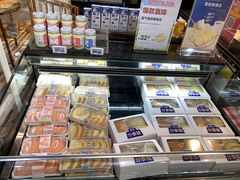 面包甜点陈列柜-盒马鲜生(帝斯曼店)