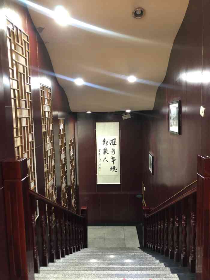聚丰德饭店-"黄金周以过坐在电脑边第一还是攒一下老字号.