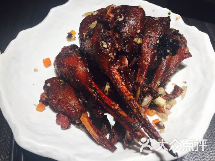 秘制椒盐鹅下巴