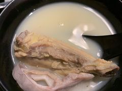 -沪小胖小龙虾(淮海中路旗舰店)
