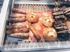 -巴黎贝甜(宜山路店)