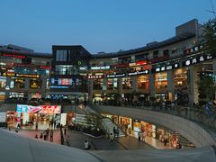 -浦江城市生活广场(江月路店)