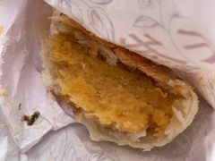 蛋黄肉松月饼-长发西饼(临顿路店)