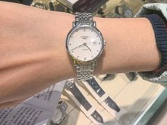 -亨得利钟表商店