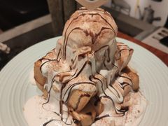 焦糖坚果吐司金字塔-卡朋厨房(289艺术园区店)