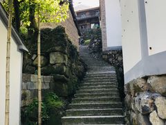 -凤嫂农家乐(梁弄店)