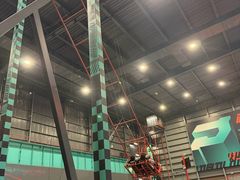 -极限PLAY运动娱乐新世界·团建派对潮玩休闲馆·室内蹦极高空游乐园