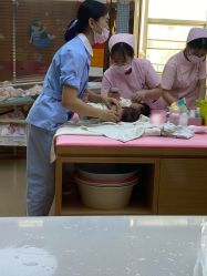 -堃腾月子会所