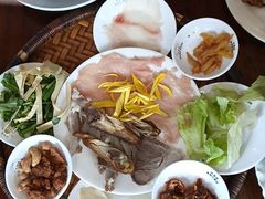 -桥香园云南过桥米线(金马碧鸡店)