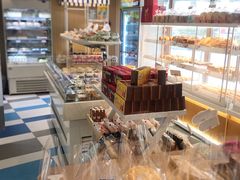 -85度C(生甜甜圈研究工坊·上海平凉店)