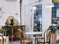 -嗒令甜品·主题融合料理餐厅(首座时代店)