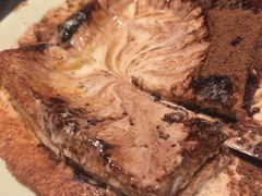 漏奶滑-潮界(虹桥新天地店)