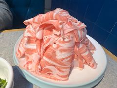 -洞庭洲·防空洞火锅·铜锅涮肉·烧烤(新百广场店)