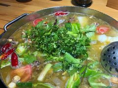 -大众跷脚牛肉馆·非遗传承单位(峨眉山店)