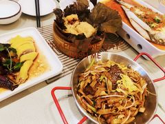 干炒牛河-鹅冠港式茶餐厅(来福士店)