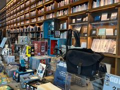 -茑屋书店(天目里店)