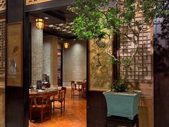 -龙悦湾酒家·八阵鱼生·渔人码头店