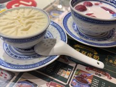 -广信牛奶甜品世家(台东店)