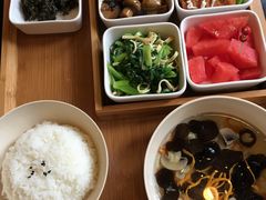 -重元寺香积厨素斋馆