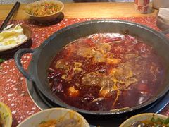 -赵美丽·重庆社区火锅·直营店(火车东站·中豪国际店)