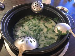 -鸿渡渔庄·特色鸭咀鱼