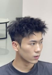 -尤司男士国潮理发馆