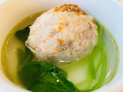 蟹粉狮子头-怡园饭店-餐厅(四望亭店)