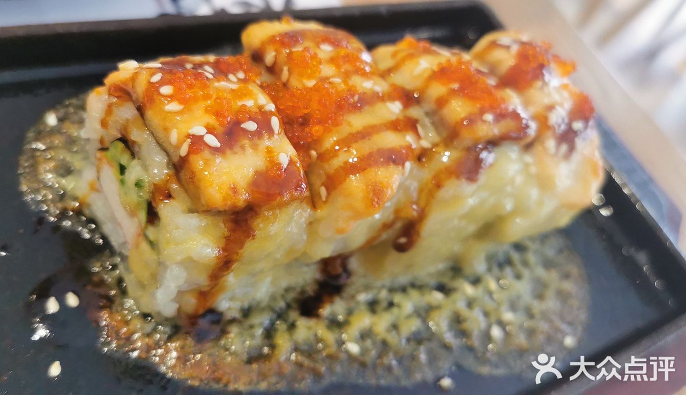 推荐土豆泥，外面包裹了酥脆的外壳，里面是软糯的土豆泥