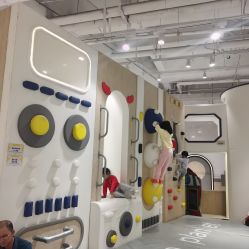 -奇乐儿momoplanet儿童乐园(卓悦汇店)