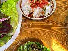-黔二妞地摊火锅(龙华清湖店)