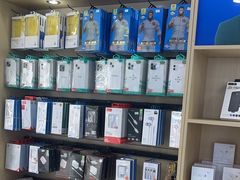 -修卜凡二手严选店·手机维修·回收租赁(川沙地铁站店)