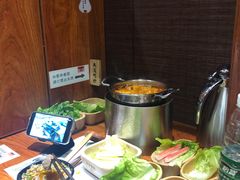 -独食火锅·半米屋台(直营总店)