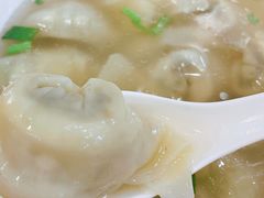 菜肉大馄饨-常鲜德乐购迎桂馒头店(麻巷公寓店)