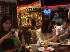 -四海一家自助餐(益田假日广场店)