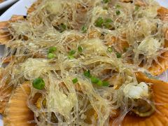 蒜蓉粉丝蒸扇贝-明记海鲜大排档(巽寮湾店)