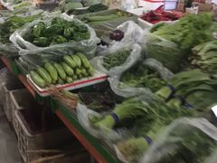 -锦绣大地生鲜食品厅(巨山路店)