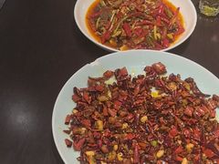 -川流不息·地道川菜·小龙虾(松东路店)