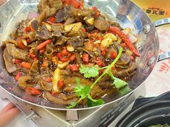 -堂瓦里·33年传统赣菜(第一街区店)